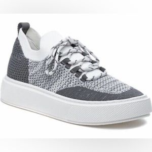 J/SLIDES NYC DUCHESS SNEAKER